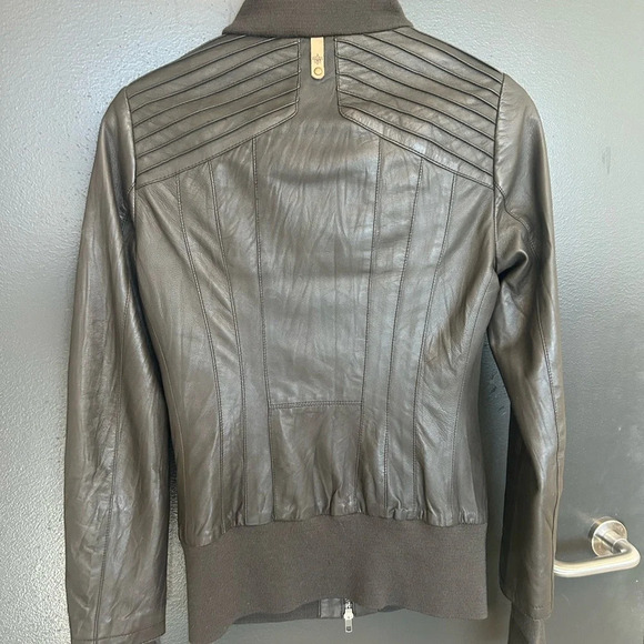 Mackage for Aritzia NWOT land skin leather coat XS in dark olive green. Amazing! - Picture 4 of 16